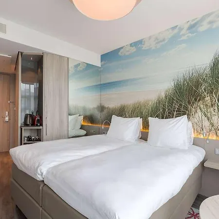 Ramada Scheveningen Szálloda